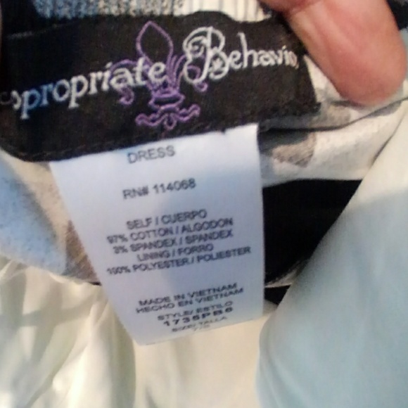 7/8 Strapless Black and White Gingham Dress NWT - Picture 5 of 7